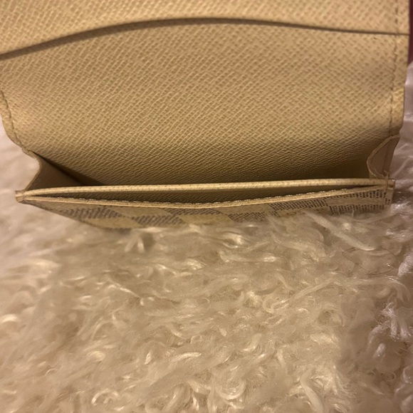 Unisex authentic LOUIS VUITTON Damier Azur Card Holder with box - Picture 6 of 15